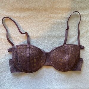 Victoria’s Secret Purple lace bra 36D